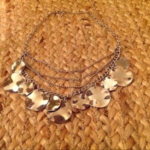 🛍Shiny faux silver necklace